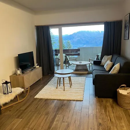 Elegant Renove Avec Vue A Apartment *