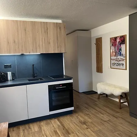 Lägenhet Elegant Renove Avec Vue A Anzère