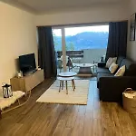 Elegant Renove Avec Vue A Lägenhet *